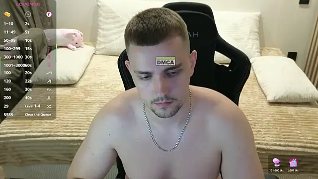 XXX chat uživo modela Larstar01