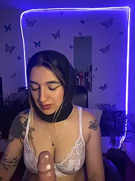 دردشة Lia-mitch الجنسية المباشرة