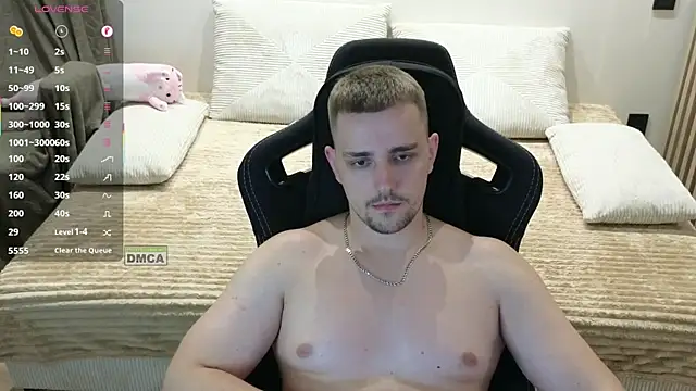 Larstar01 – Naživo XXX chat