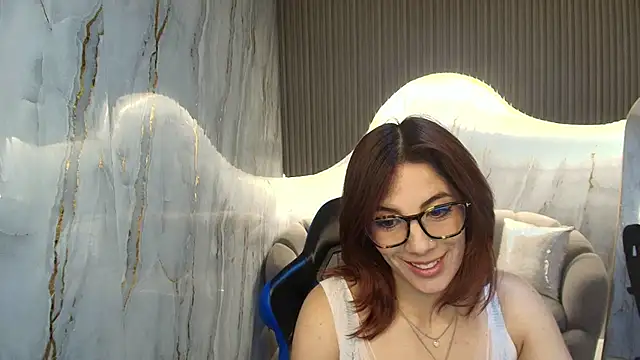 nadia_r_'s Live XXX Chat