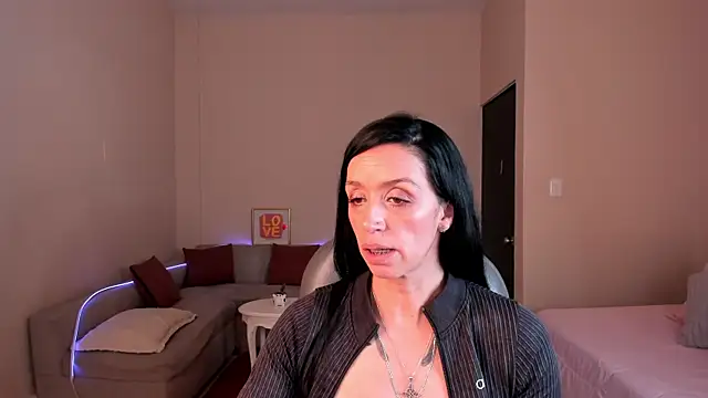 Kristen_Garner 라이브 XXX 채팅