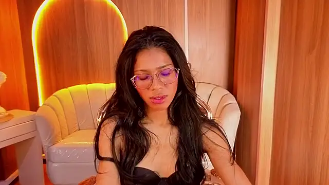 Alina_b_ live XXX chat