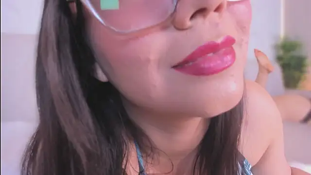 Chat XXX en directo de Ali_Hamilton