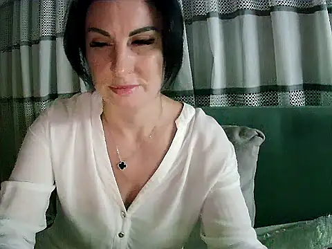 Sweaty20's Live XXX Chat
