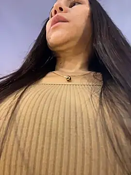 dominantandsubmissiveshow Adlı Modelin Canlı XXX Sohbeti