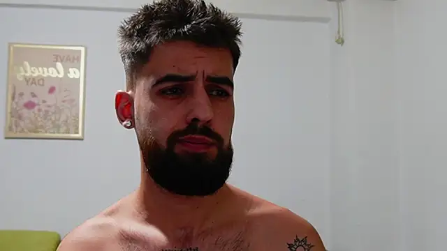 Webkamerová show HairyRobxxx