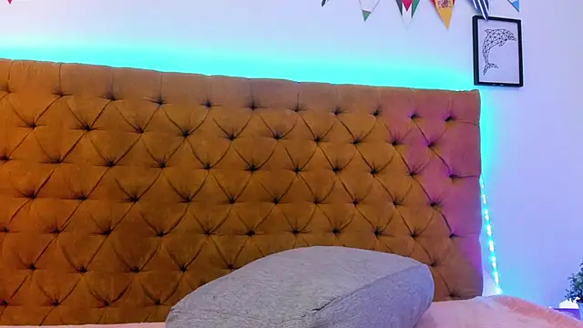 Chatroom XXX en direct de Katty_West