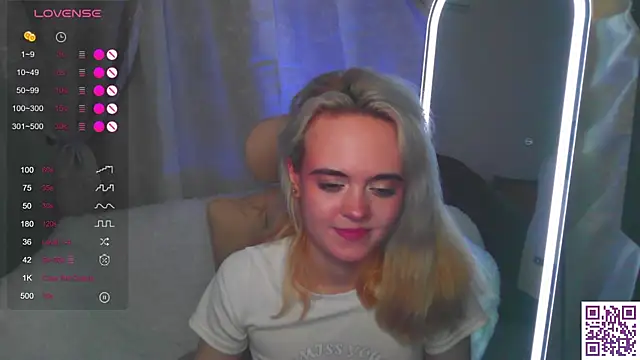 XXX chat uživo modela Oxcy_Secret