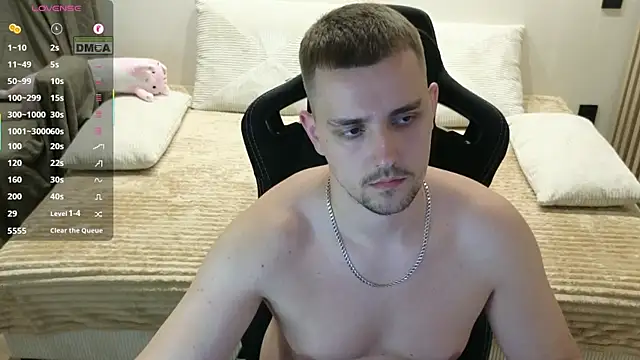 Larstar01 Live XXX-Chat