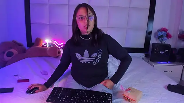 Živý XXX chat Nicky_Bonn18