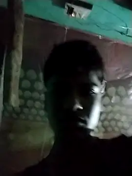 הופעת וובקאם של pandey_ji_ka_beta_hu