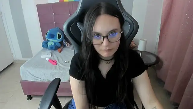 Chat +18 de Wanda_sg ao vivo