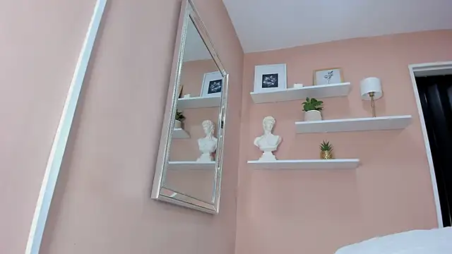 Kat_44 Live XXX-Chat