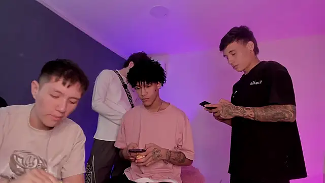 Handsomeboyss19 Live XXX-chat
