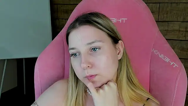 TinnaBurtonn Live XXX chat