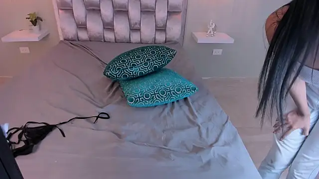Chatroom XXX en direct de Lilith_rousee