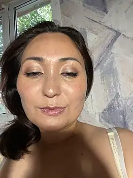 Chat +18 de Aisha90x ao vivo
