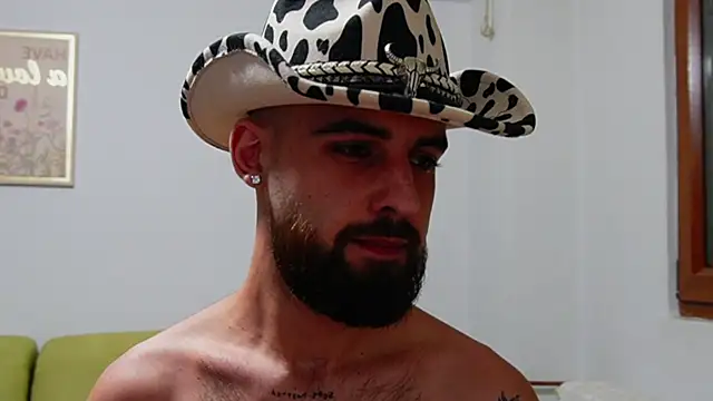 Chat +18 de HairyRobxxx ao vivo