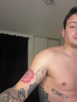 Chat +18 de iam_sofia__ ao vivo