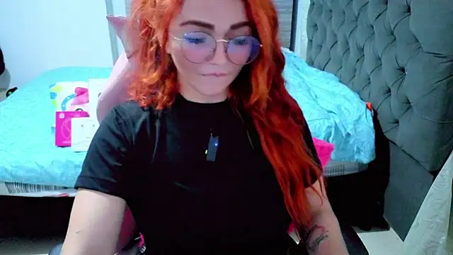 צ'אט XXX בשידור חי של Alexatexa2929
