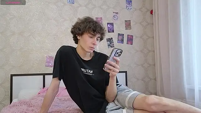 XXX chat uživo modela Liam_Winss