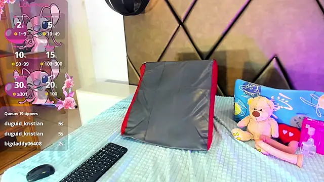 PenelopeGuzman__'s Live XXX Chat