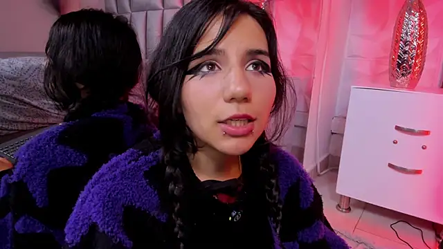HollyPeachn Live XXX chat
