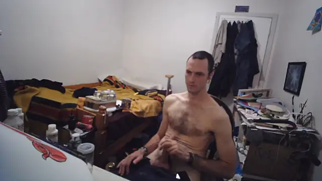 JohnnyMoves Pertunjukan Webcam