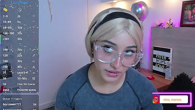 Živý XXX chat Nina-Mars