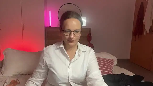 UnderWunder 라이브 XXX 채팅