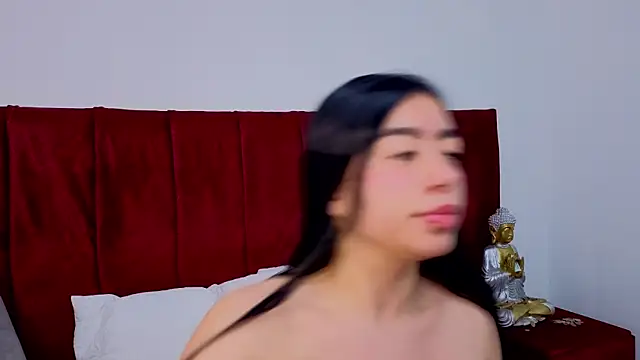 sofiaa_snoww Adlı Modelin Canlı XXX Sohbeti