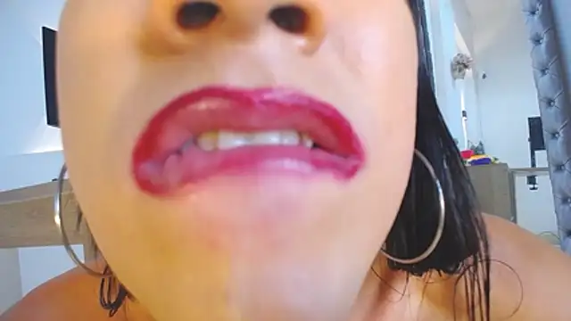 Kathleen_Rodriguez Adlı Modelin Canlı XXX Sohbeti