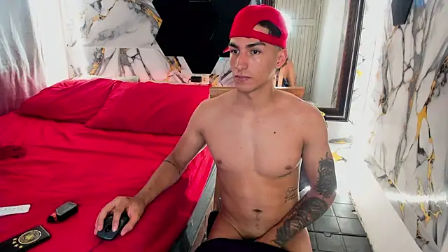 Goldendesirexx's Live XXX Chat