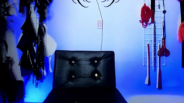 irregular_fetish_ Adlı Modelin Canlı XXX Sohbeti