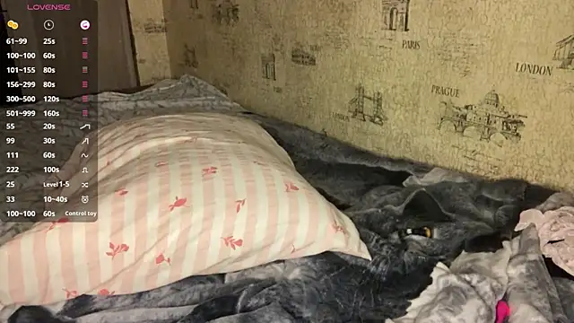 XXX chat uživo modela LongChillGerl