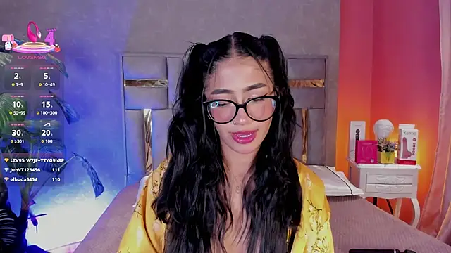 Tyla_Ks' Live XXX Chat