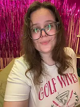MariaMirabellan Webbikameraesitys