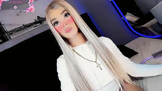Kornylovee Obrolan Langsung XXX