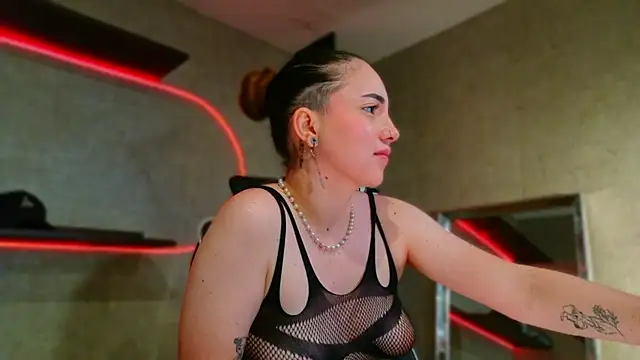 Lexavega_ Adlı Modelin Canlı XXX Sohbeti