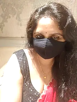 Sravvi499 Live XXX-Chat