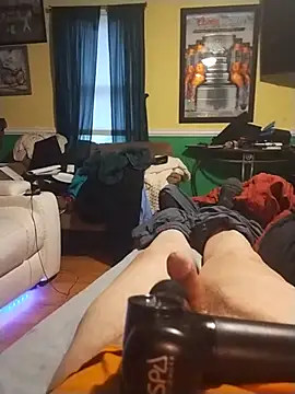 mcwire9 Live XXX Chat