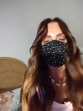 Akemi_rossi's Live XXX Chat