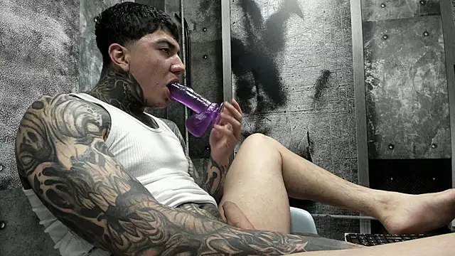 Gury_tattooのライブXXXチャット