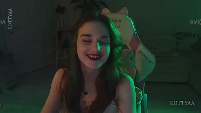 -Kottyaa- 라이브 XXX 채팅