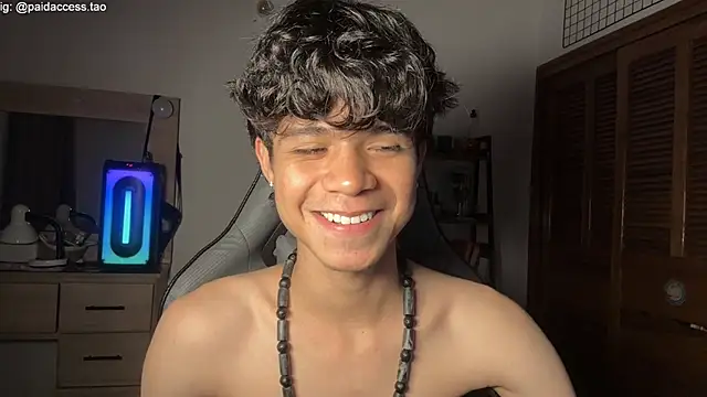 OopsAgain_ Chat XXX live