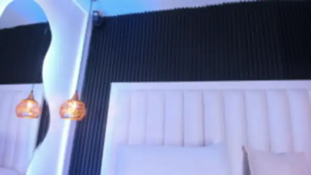 Chatroom XXX en direct de LucieMillerr