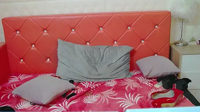 BelleInna Chat XXX in diretta