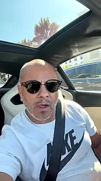 ValuedConcept687 Show in webcam