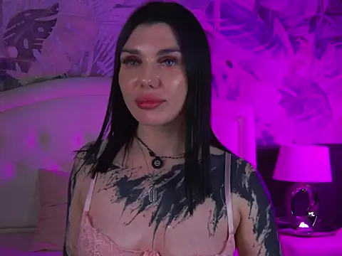 IvyDarkness' Live XXX Chat