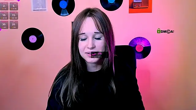 aria_wild_'s Live XXX Chat